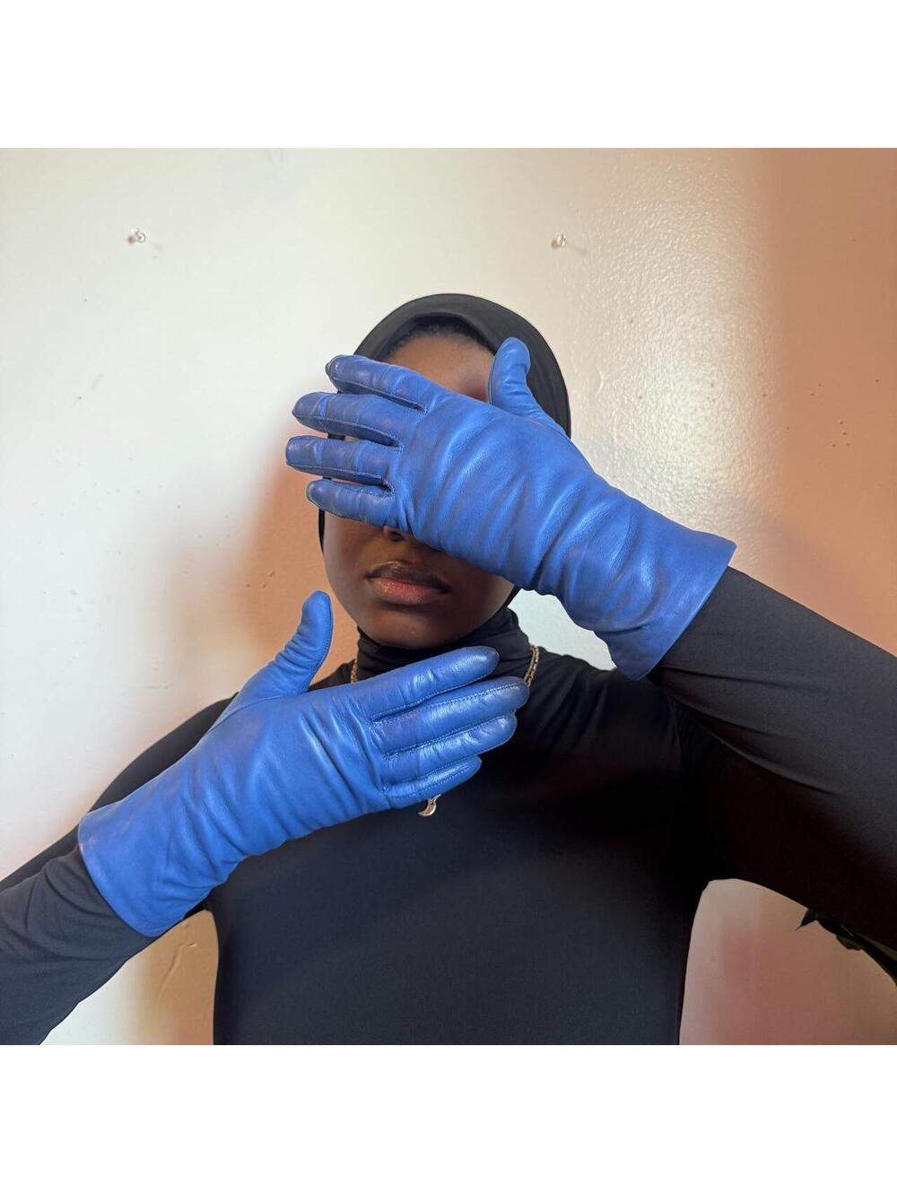 Vintage Saks Fifth Avenue Royal Blue Leather Cashmere Lined Gloves Mid-Calf